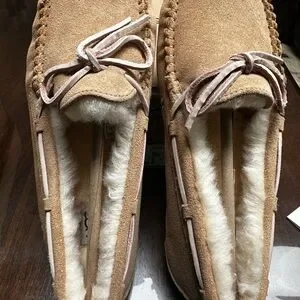 UGG | Shoes | Ugg Dakota Size Slipper In Tabacco Color